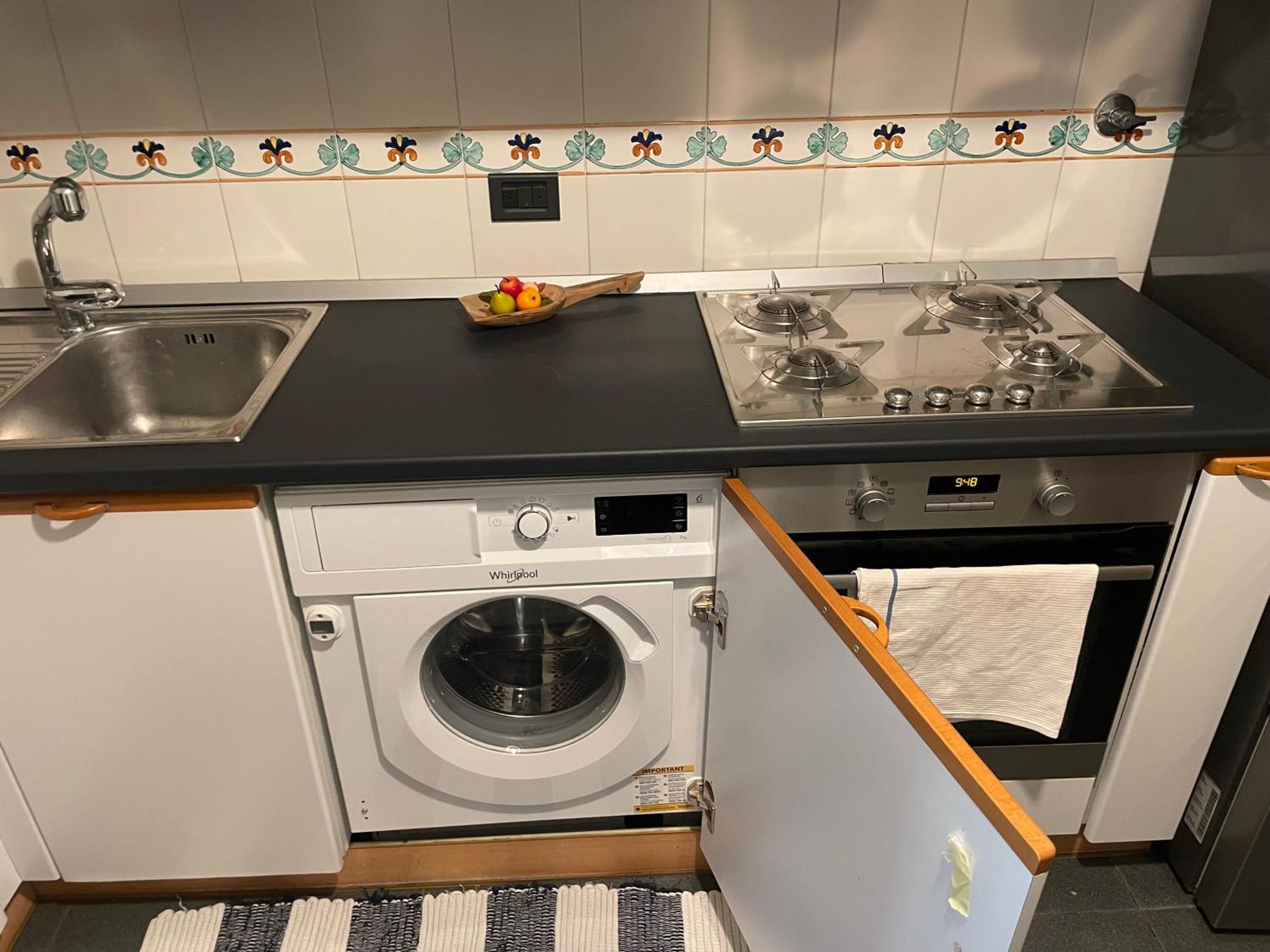 Priaverde Comfort Free Private Parking Apartment Genua
